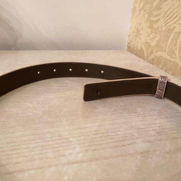 RARE Bottega Veneta Snakeskin Belt. ONLY USED TWICE. LOOKS GREAT main image 7